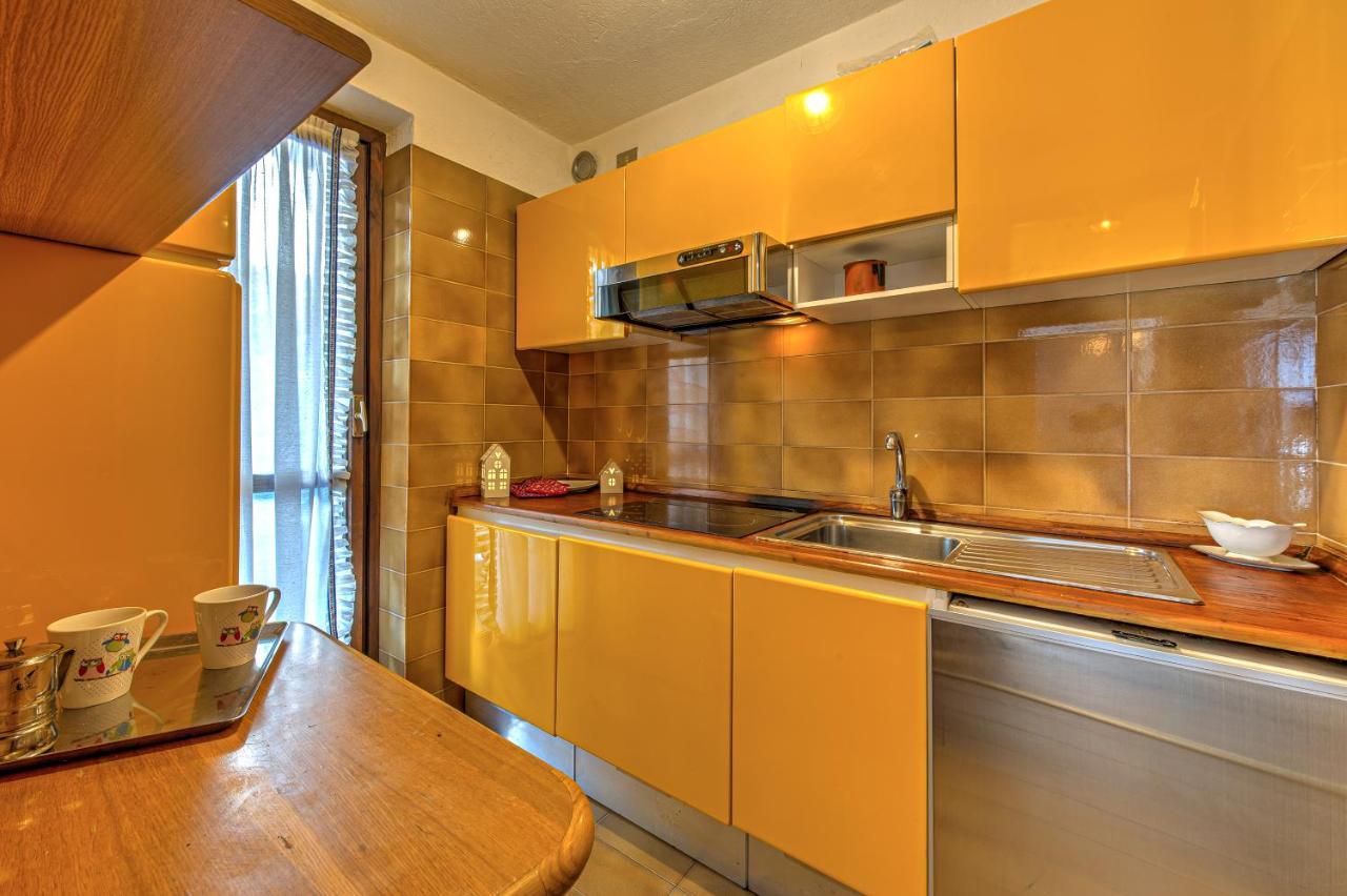 Appartamento Casa Julie - Accogliente Rifugio Nella Quiete - Cour 0157 Courmayeur Esterno foto