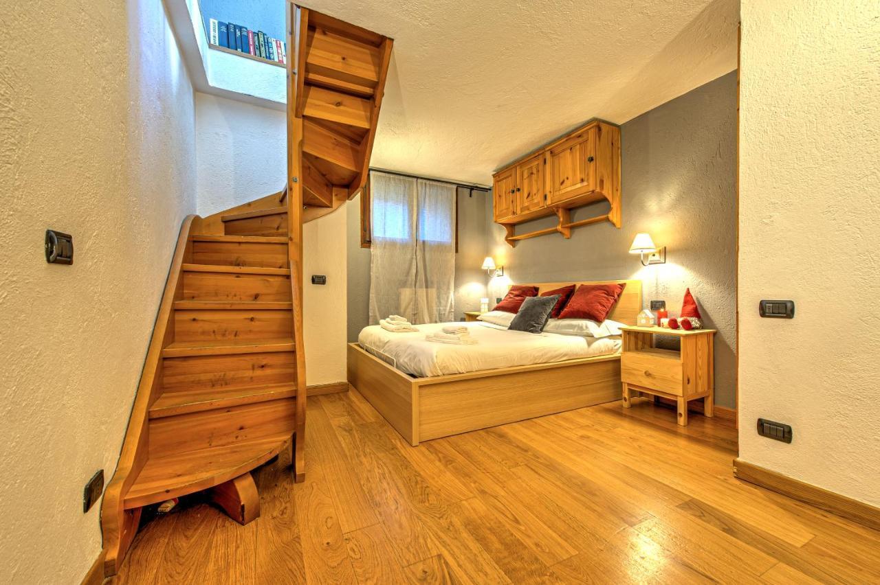 Appartamento Casa Julie - Accogliente Rifugio Nella Quiete - Cour 0157 Courmayeur Esterno foto
